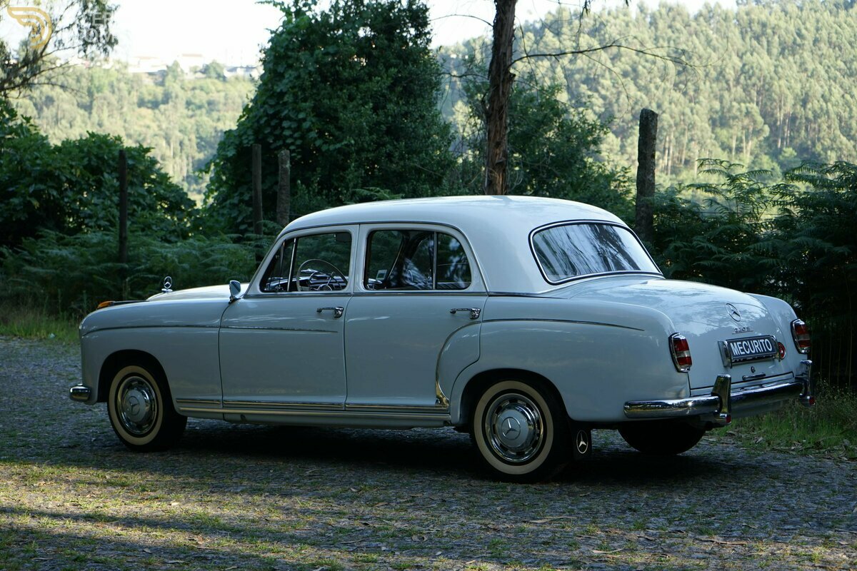 1956 Mercedes-Benz 220S W180, foto 3