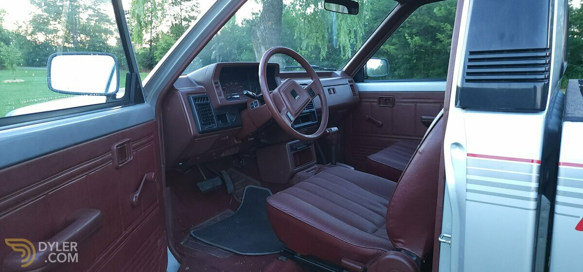1989 Mazda B2200, foto 3