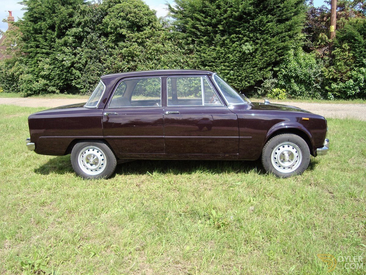 1972 Alfa Romeo Giulia Super 1300, foto 2