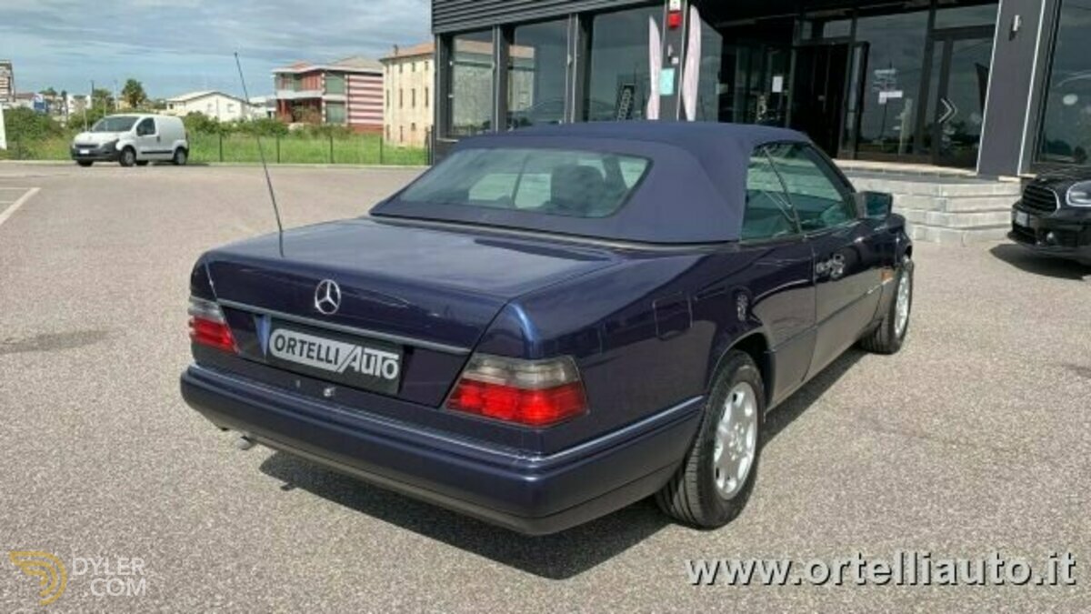 1995 Mercedes-Benz E 200 cat 136Cv Cabriolet, foto 11