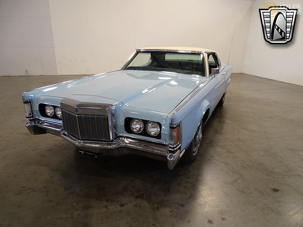 View Lincoln Continental 1970 Background