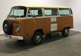 Volkswagen T2 Bus Deluxe Minivan / MPV 1978 Orange Volkswagen T2 Bus Deluxe Minivan / MPV 1978 Orange Car for Sale. 308500