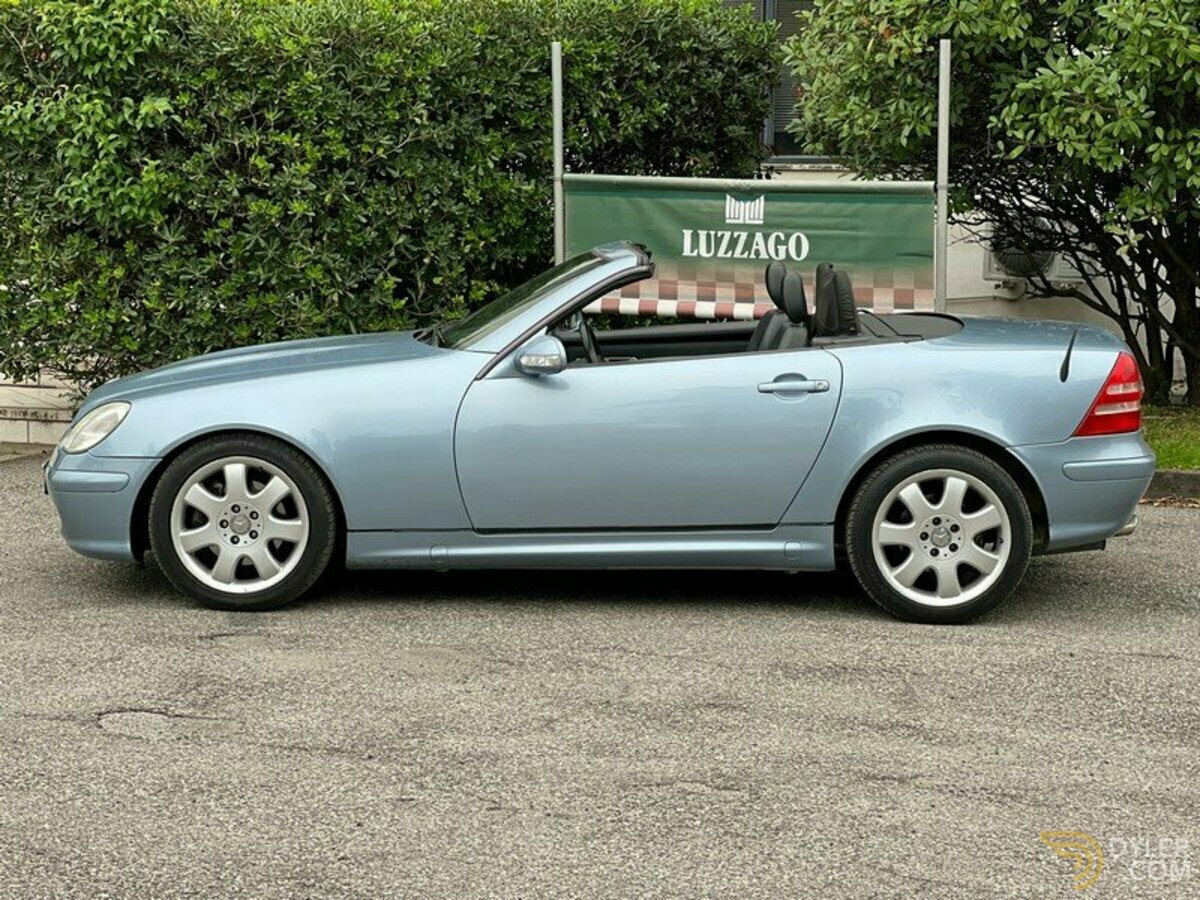 2000 Mercedes-Benz SLK 320, foto 2