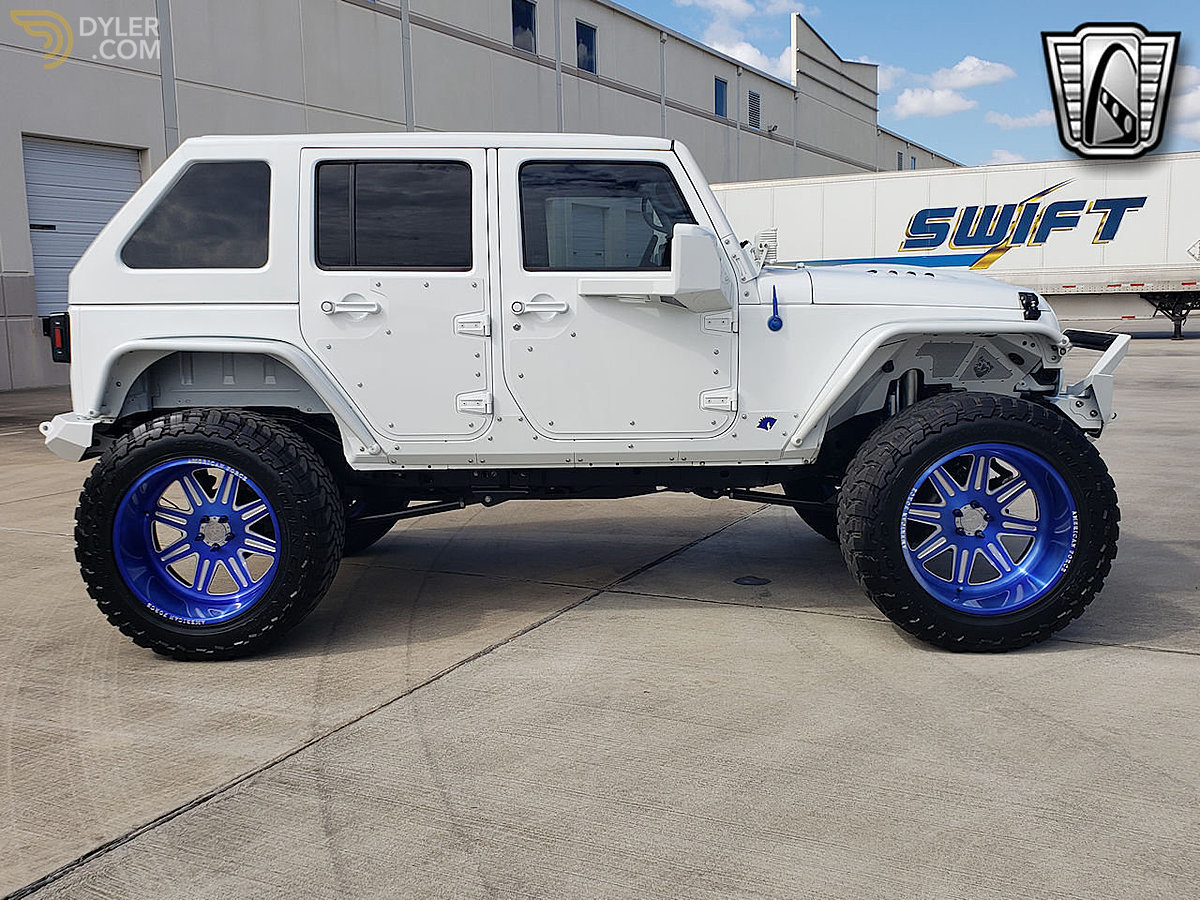 2015 jeep sahara