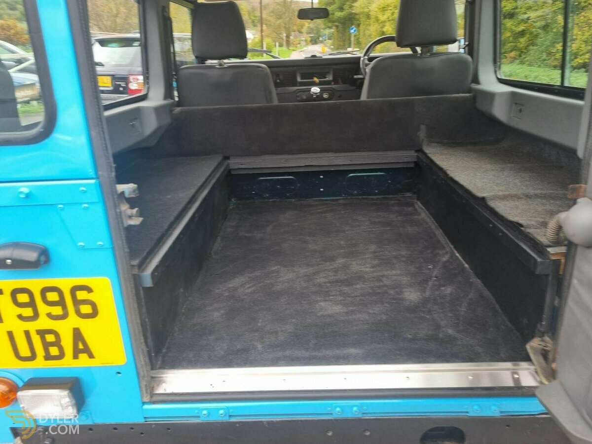 1999 Land Rover Defender 2.5 TD5 Hard Top SWB, foto 12