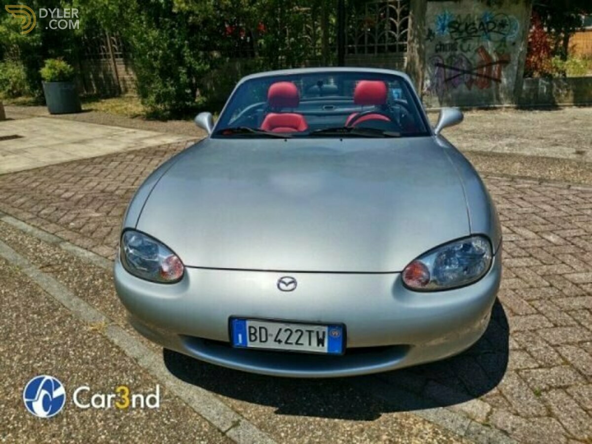 1999 Mazda MX-5 1600, foto 2