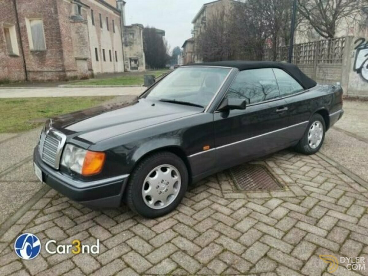 1993 Mercedes-Benz 300 MB 300 CE CABRIO, foto 1