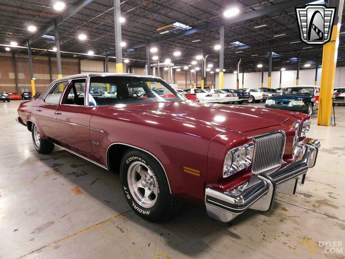1974 Oldsmobile Delta 88 Royale