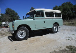 Land Rover 109 Series III Estate Car 1979 Green Land Rover 109 Series III Estate Car 1979 Green Car for Sale. 435178