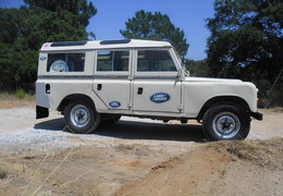 Land Rover 109 Series III Estate Car 1979 Beige Land Rover 109 Series III Estate Car 1979 Beige Car for Sale. 352956