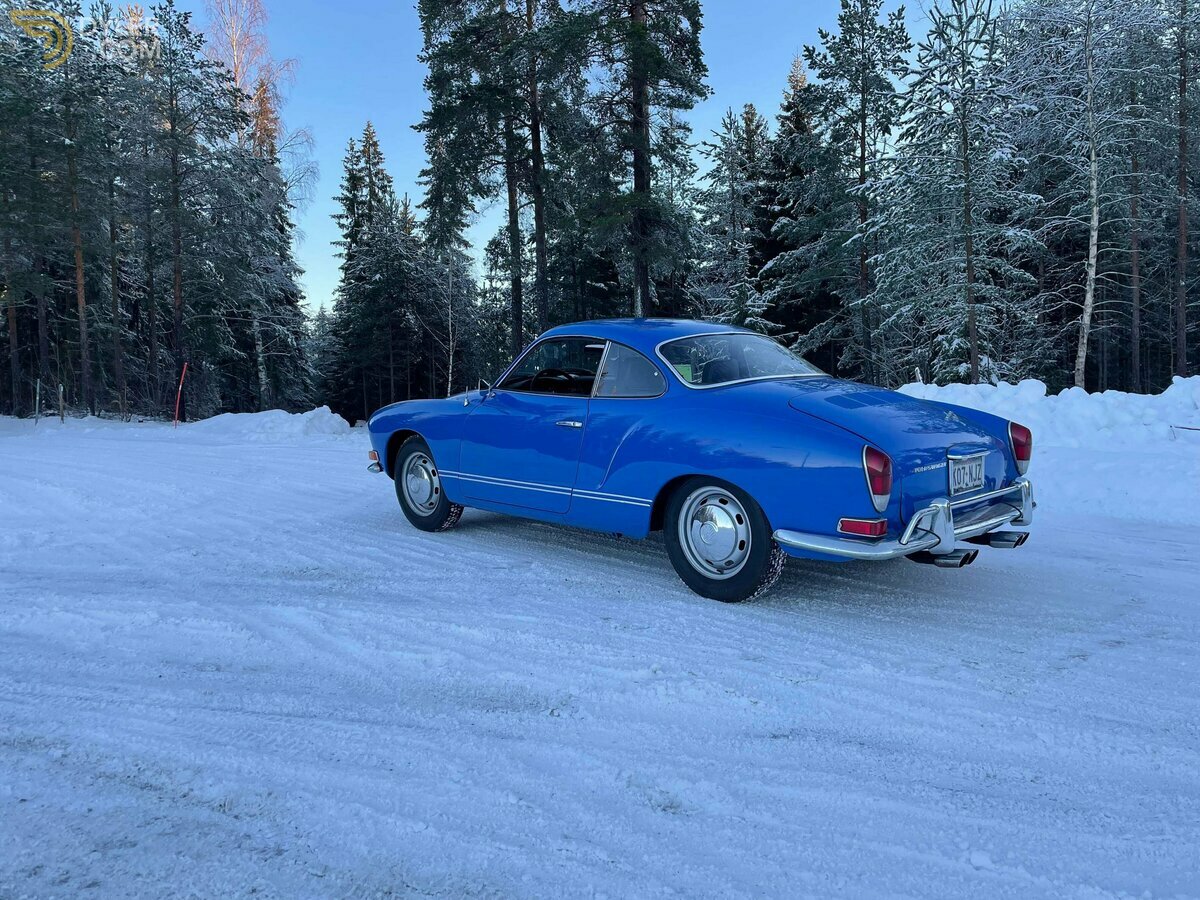 1971 Volkswagen Karmann-Ghia, foto 2