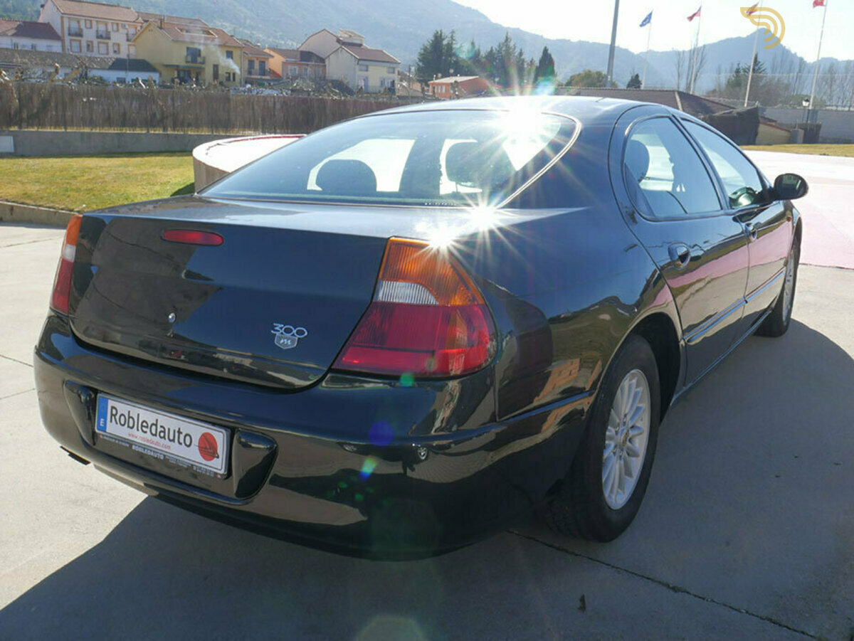 1999 Chrysler 300M, foto 4