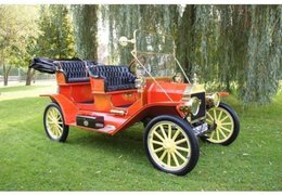 Ford Model T Cabriolet / Roadster 1911 Red Ford Model T Cabriolet / Roadster 1911 Red Car for Sale. 429894