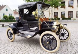 Ford Model T Commercial Cabriolet / Roadster 1912 Blue Ford Model T Commercial Cabriolet / Roadster 1912 Blue Car for Sale. 261929