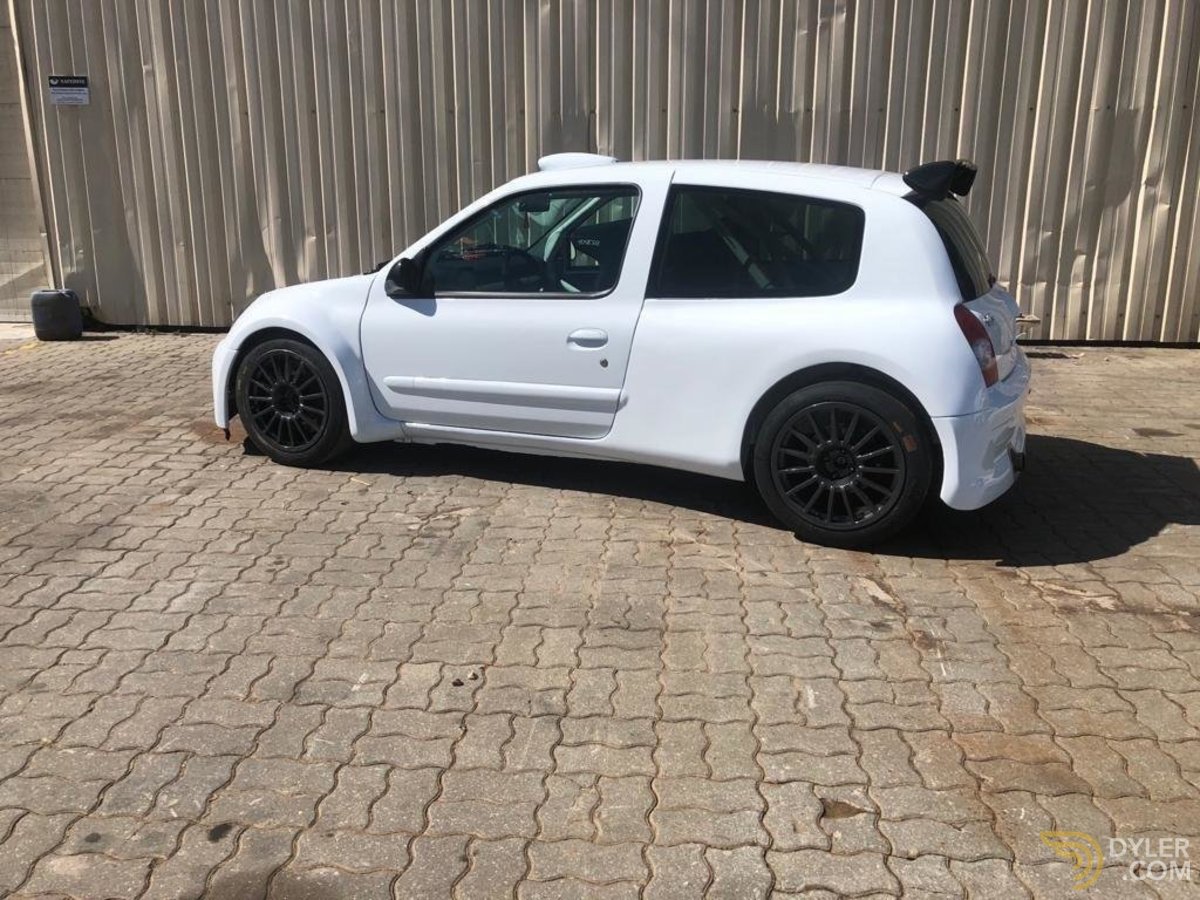 00 Renault Clio Rs 2 0 250hp For Sale Dyler