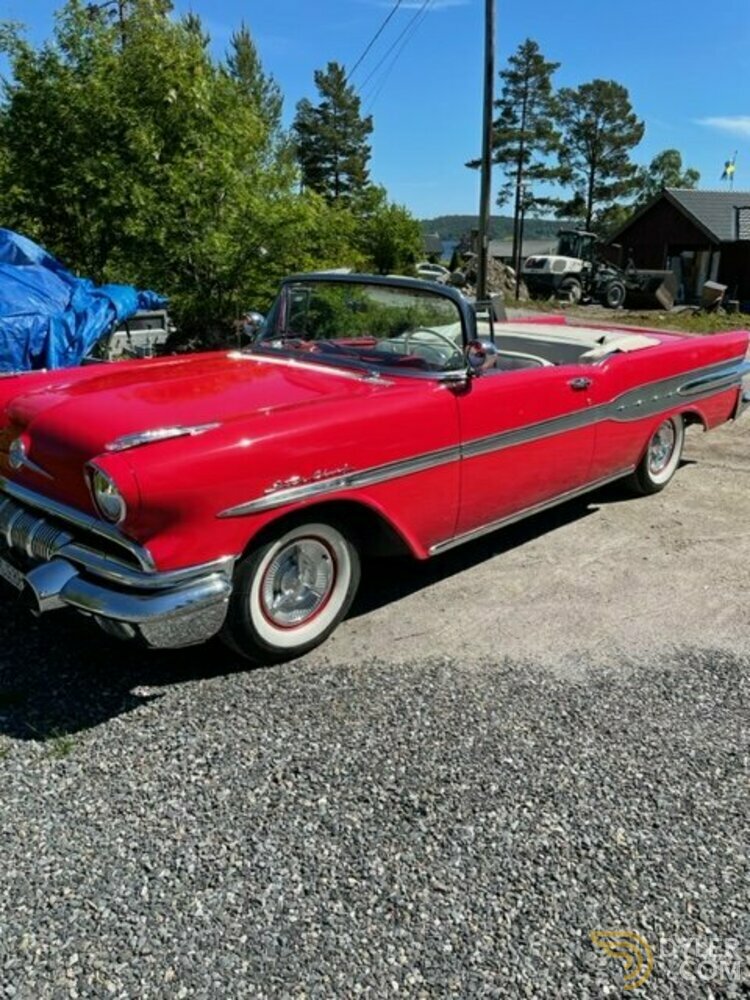 1957 Pontiac Star Chief Convertible, foto 2