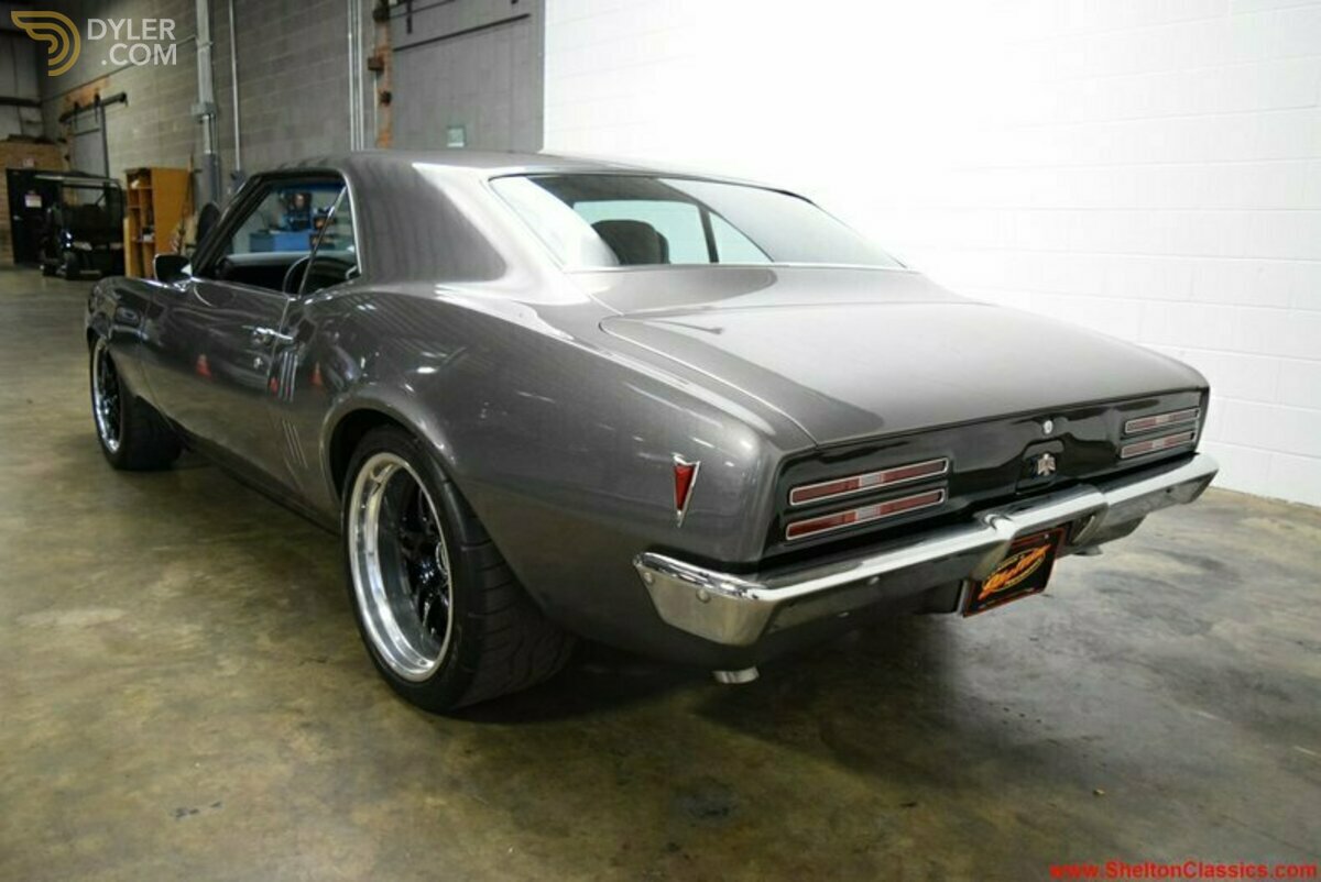 1968 Pontiac Firebird Restomod, foto 3