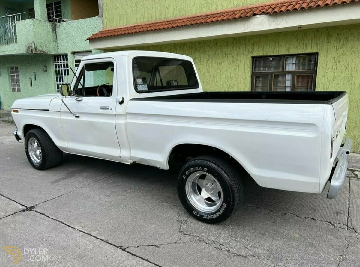 1975 Ford F-100, foto 2