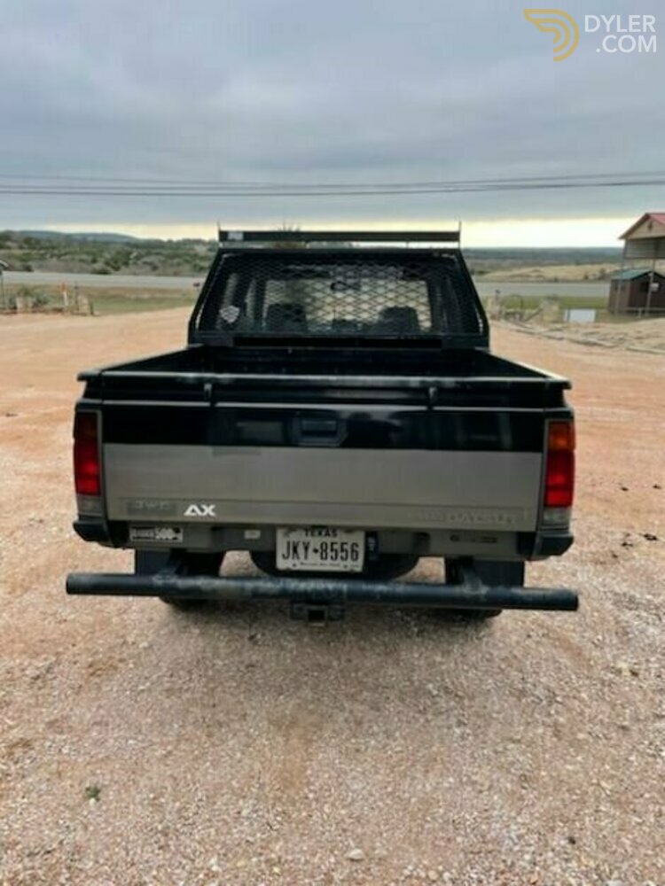 1991 Nissan Pickup, foto 1