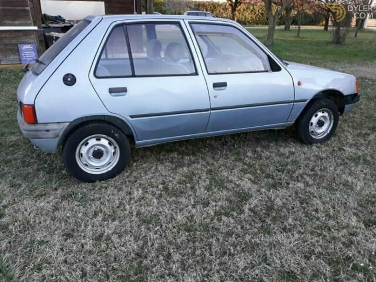 1987 Peugeot 205 954 5 porte NO BOLLO assicurazione ridotta, foto 11