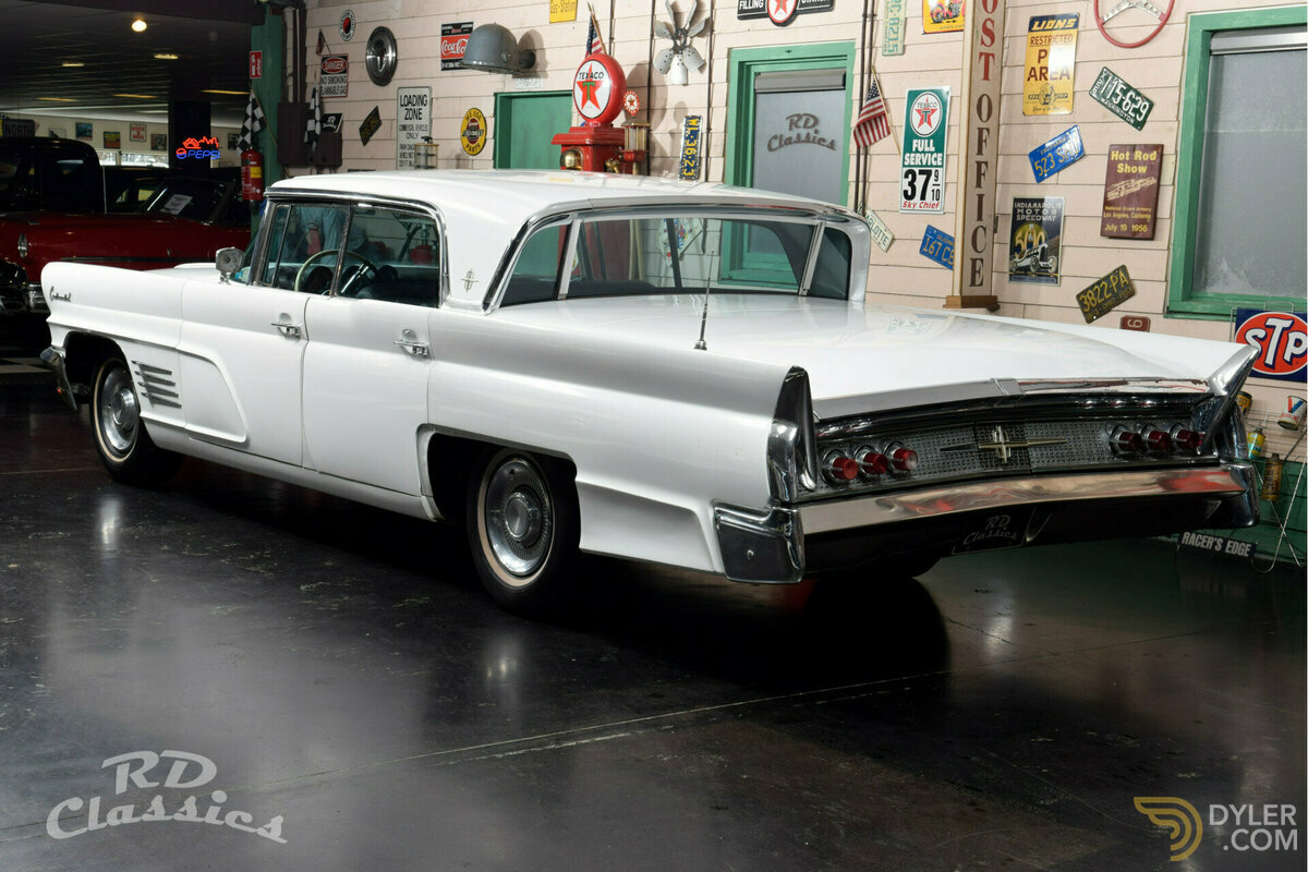 1960 Lincoln Continental, foto 2