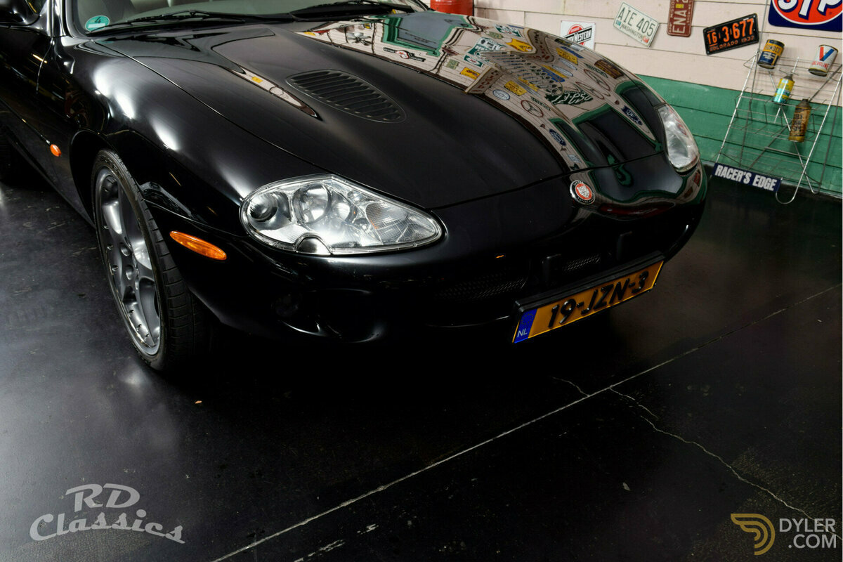 2000 Jaguar XKR, foto 8