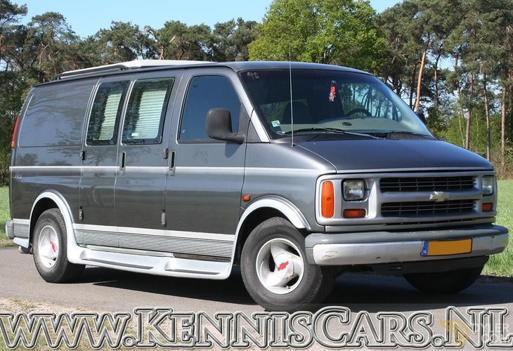 2000 Chevrolet Van Camper for Sale. Price 14 900 EUR Dyler