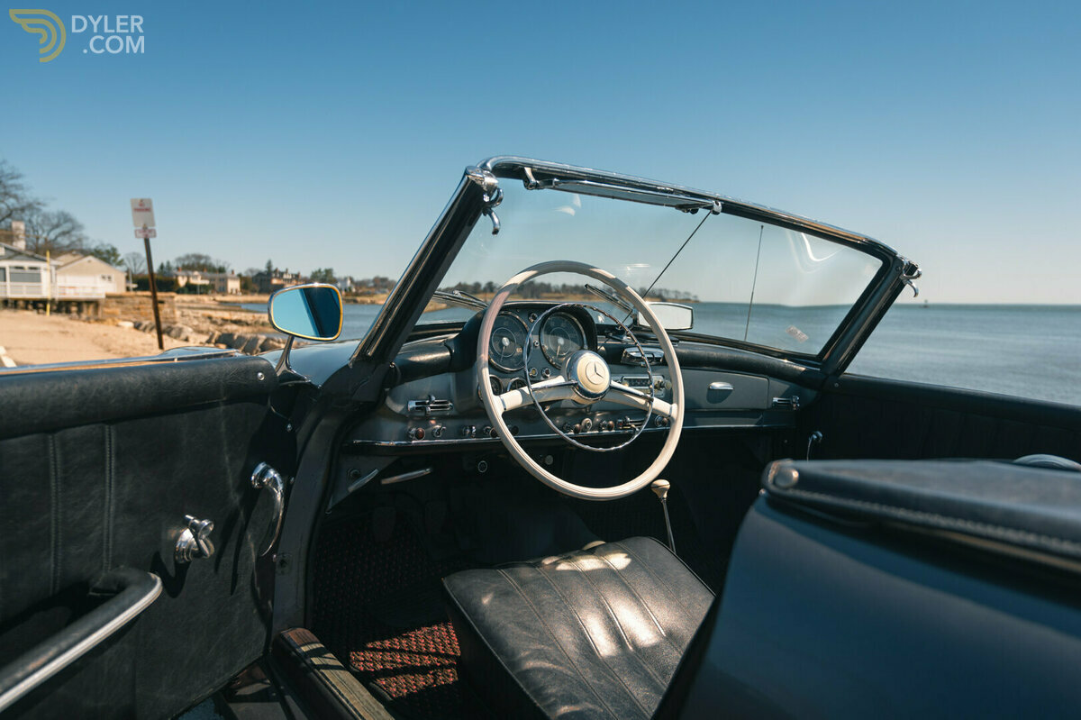 1957 Mercedes-Benz 190 SL Cabriolet, foto 2