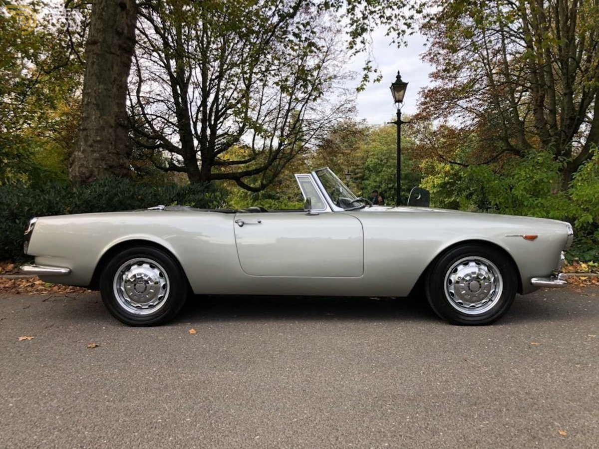 1964 Alfa Romeo 2600 Spider, foto 5