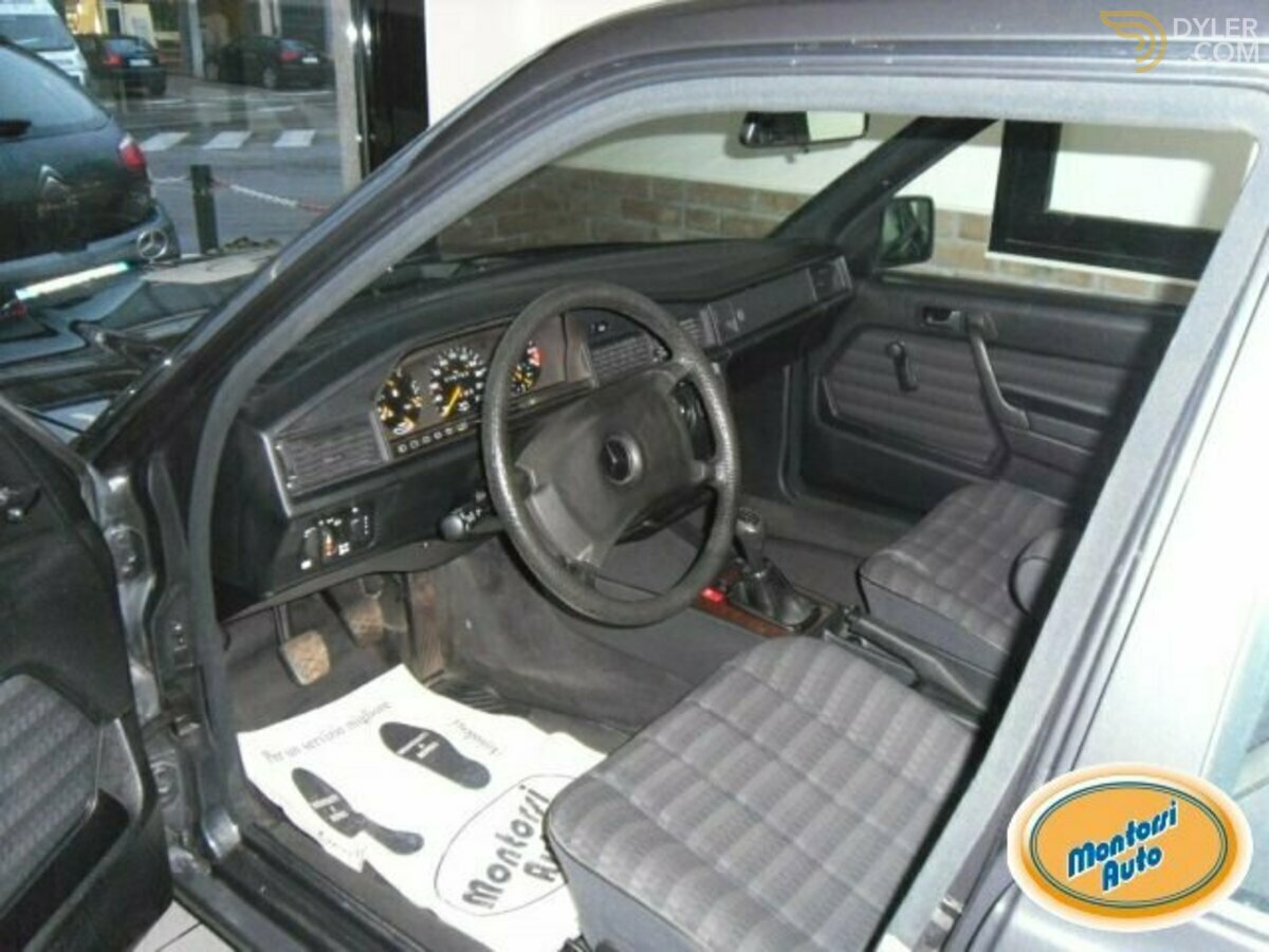 1990 Mercedes-Benz 190 2.0 E cat, foto 10