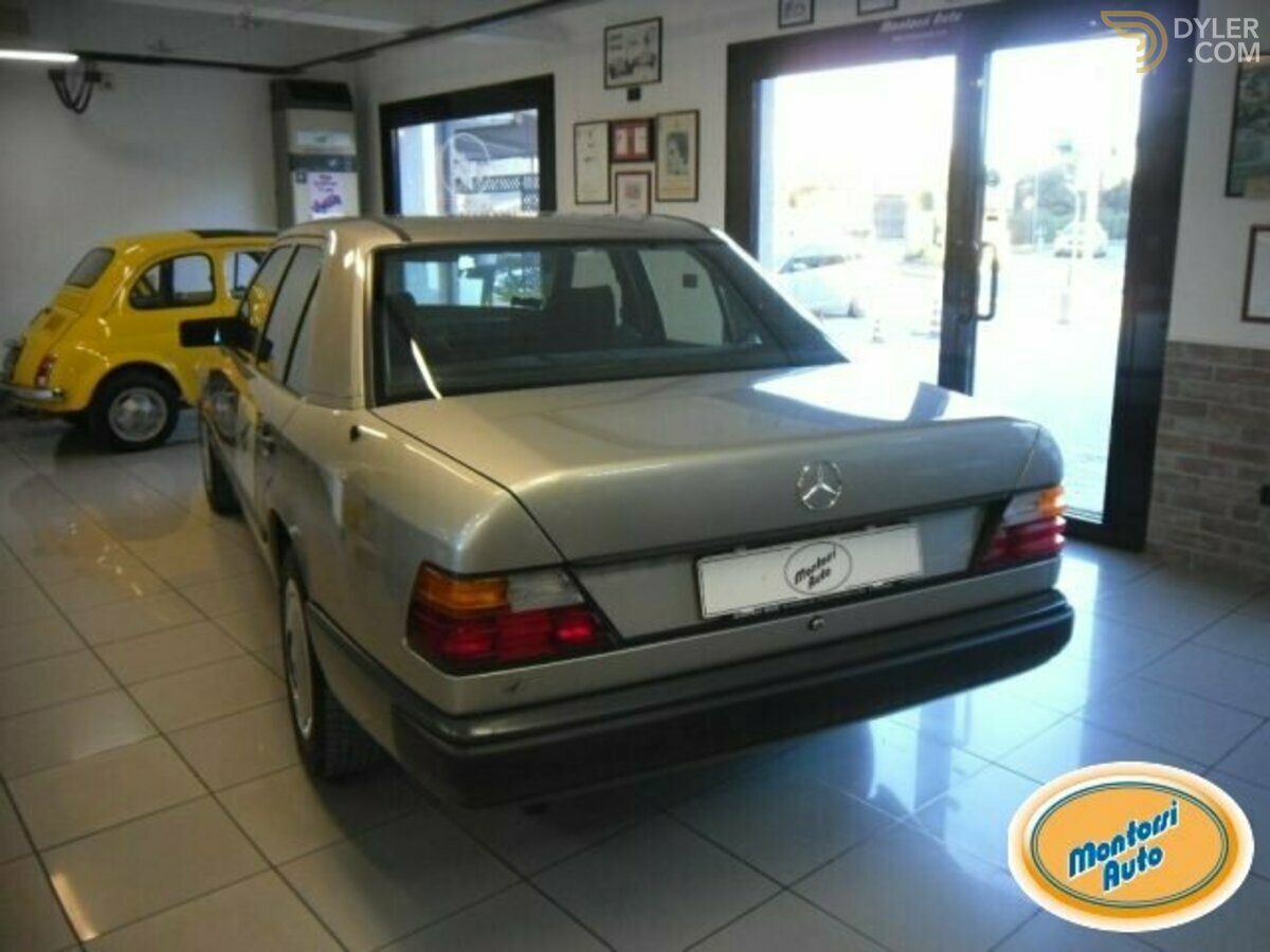 1987 Mercedes-Benz 200 E, foto 3
