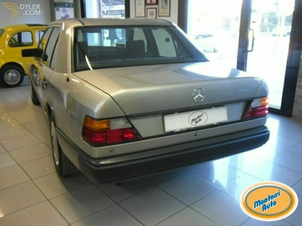 1987 Mercedes-Benz 200 E, foto 4