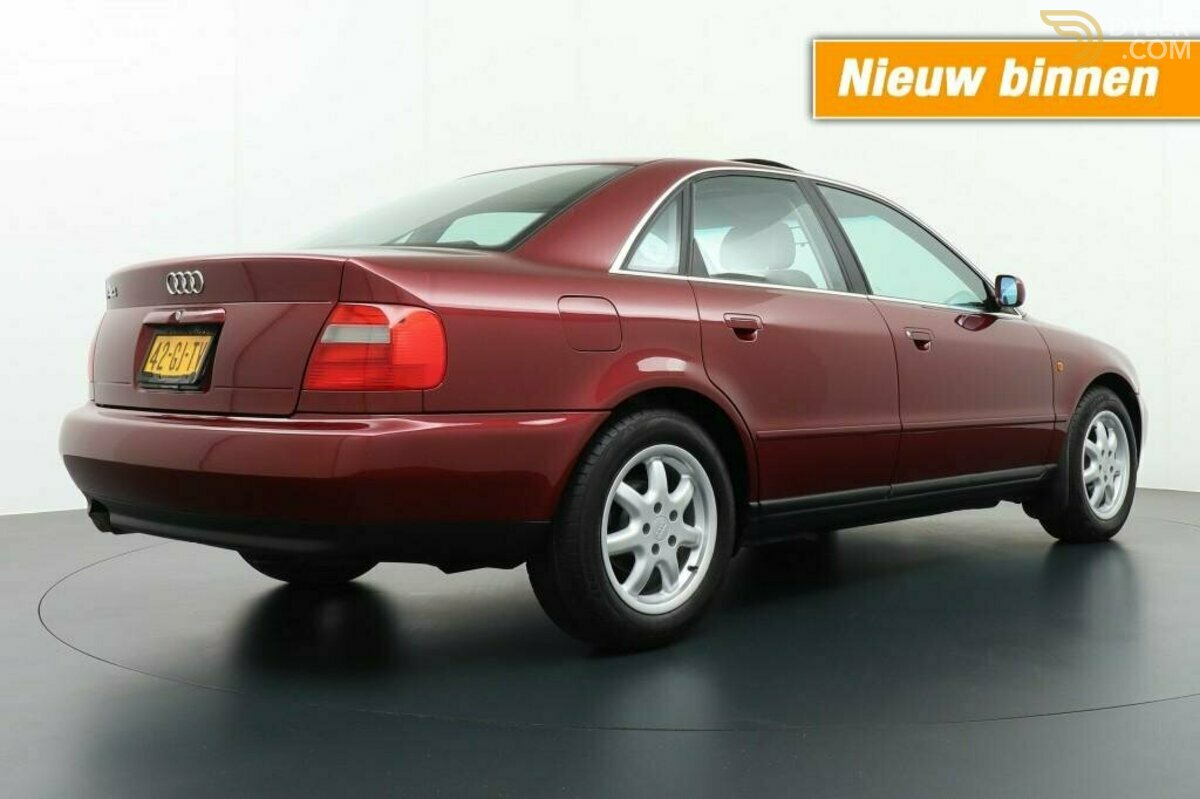 1998 Audi A4 2.8 5V Quattro V6 .AMBITION Automaat Youngtimer!!, foto 5