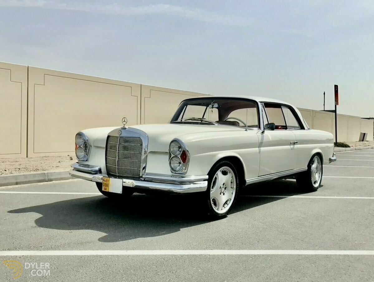 1961 Mercedes-Benz 220 SEB Restomod, foto 2