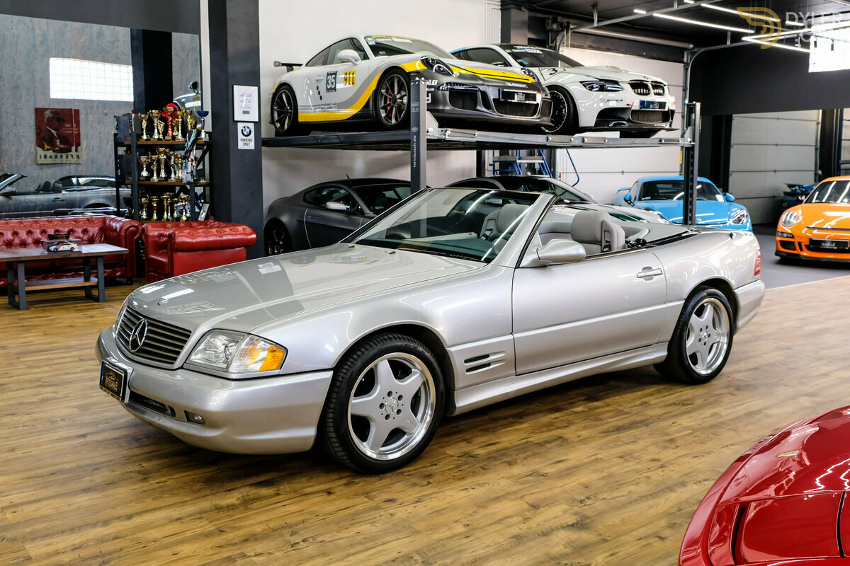 Mercedes-Benz SL 2001 シルバー Mercedes-Benz SL 2001 シルバー 2001 Mercedes SL Class Silver