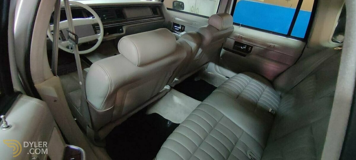 1990 Lincoln Town Car Executive Series, foto 5