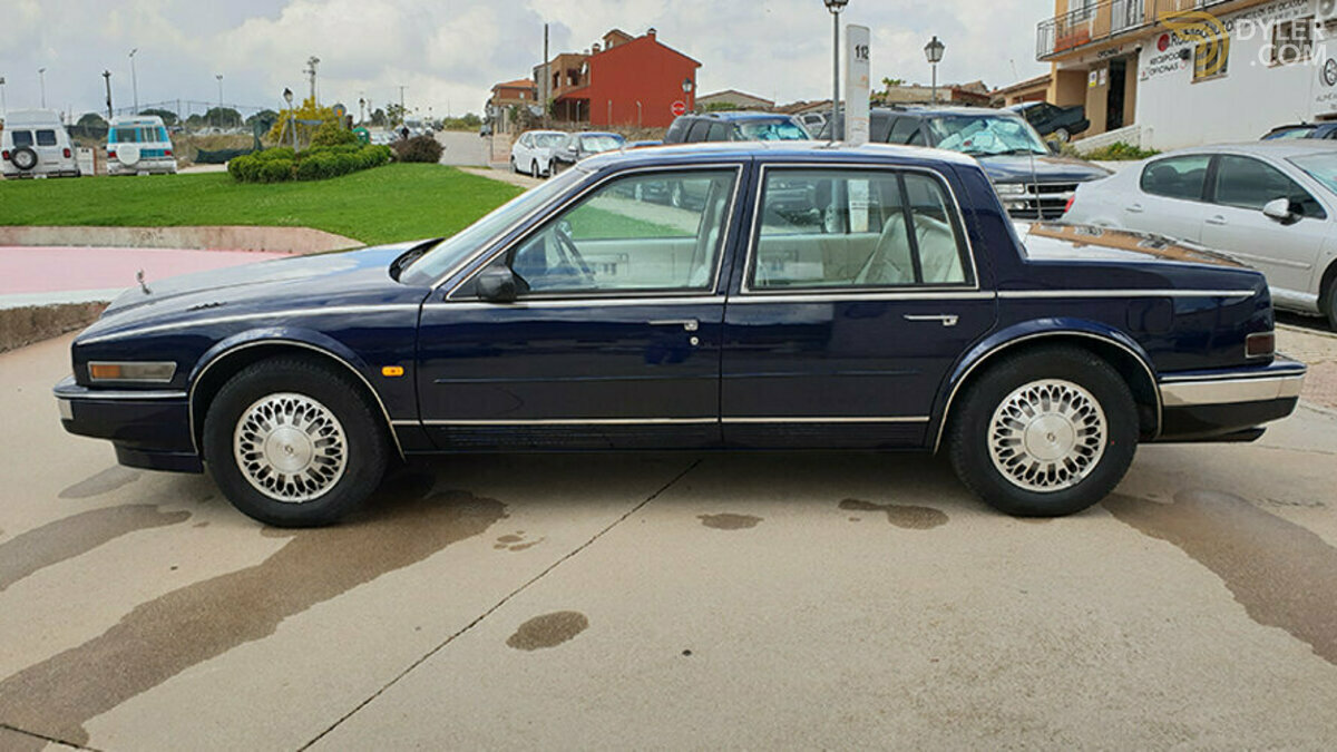 1990 Cadillac Seville 4.5 LITER V8, foto 2