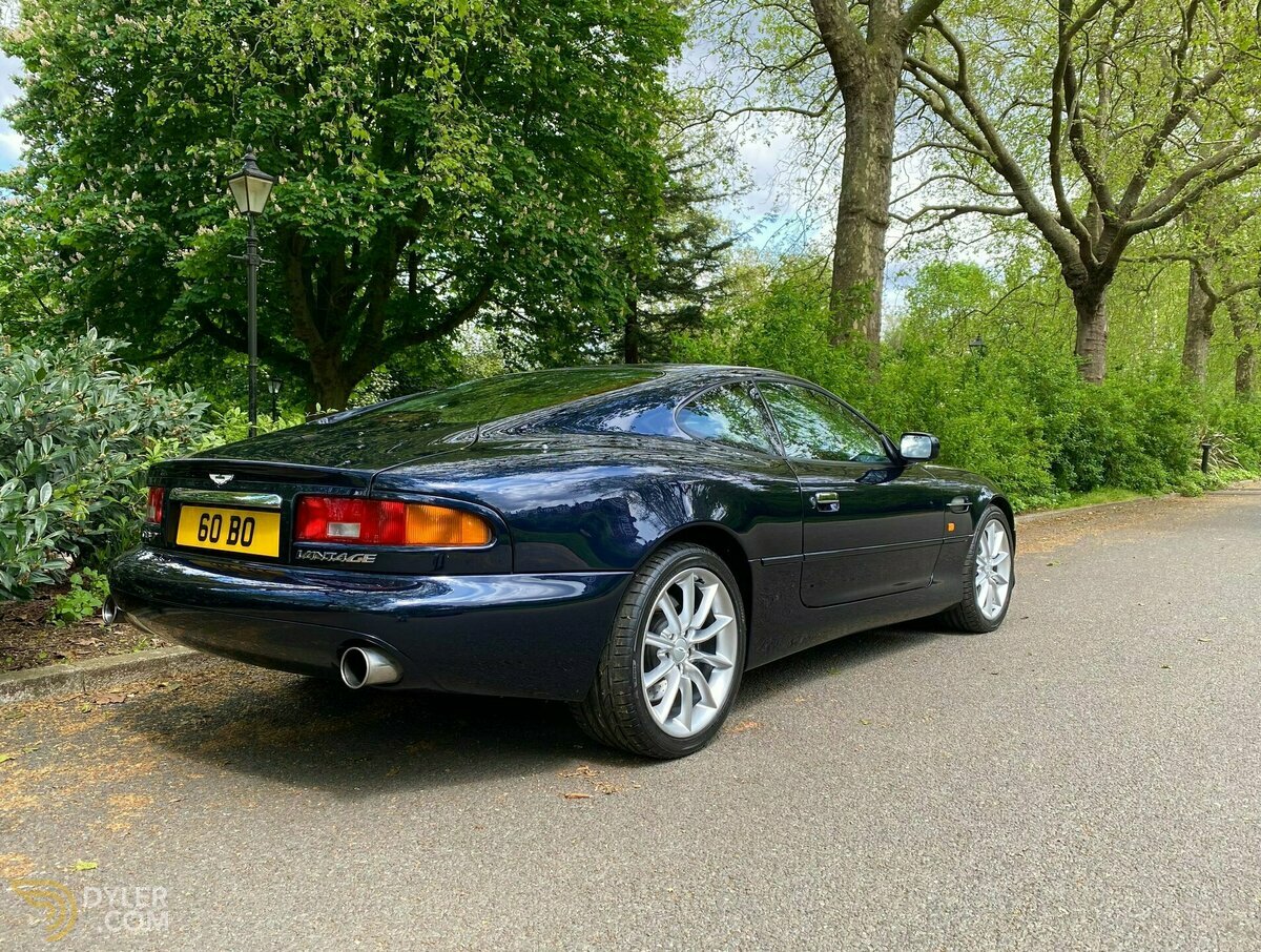 2001 Aston Martin DB7, foto 9