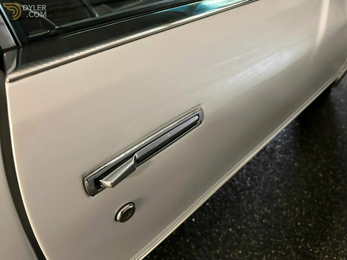 1972 Pontiac Grand Prix MODEL J REAL NICE NEW PEARL WHITE PAINT JOB!, foto 4