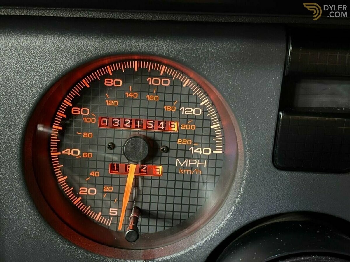 1988 Pontiac Firebird VERY LOW MILES | 5.7 V8 HATCHBACK AUTOMATIC GTA, foto 11