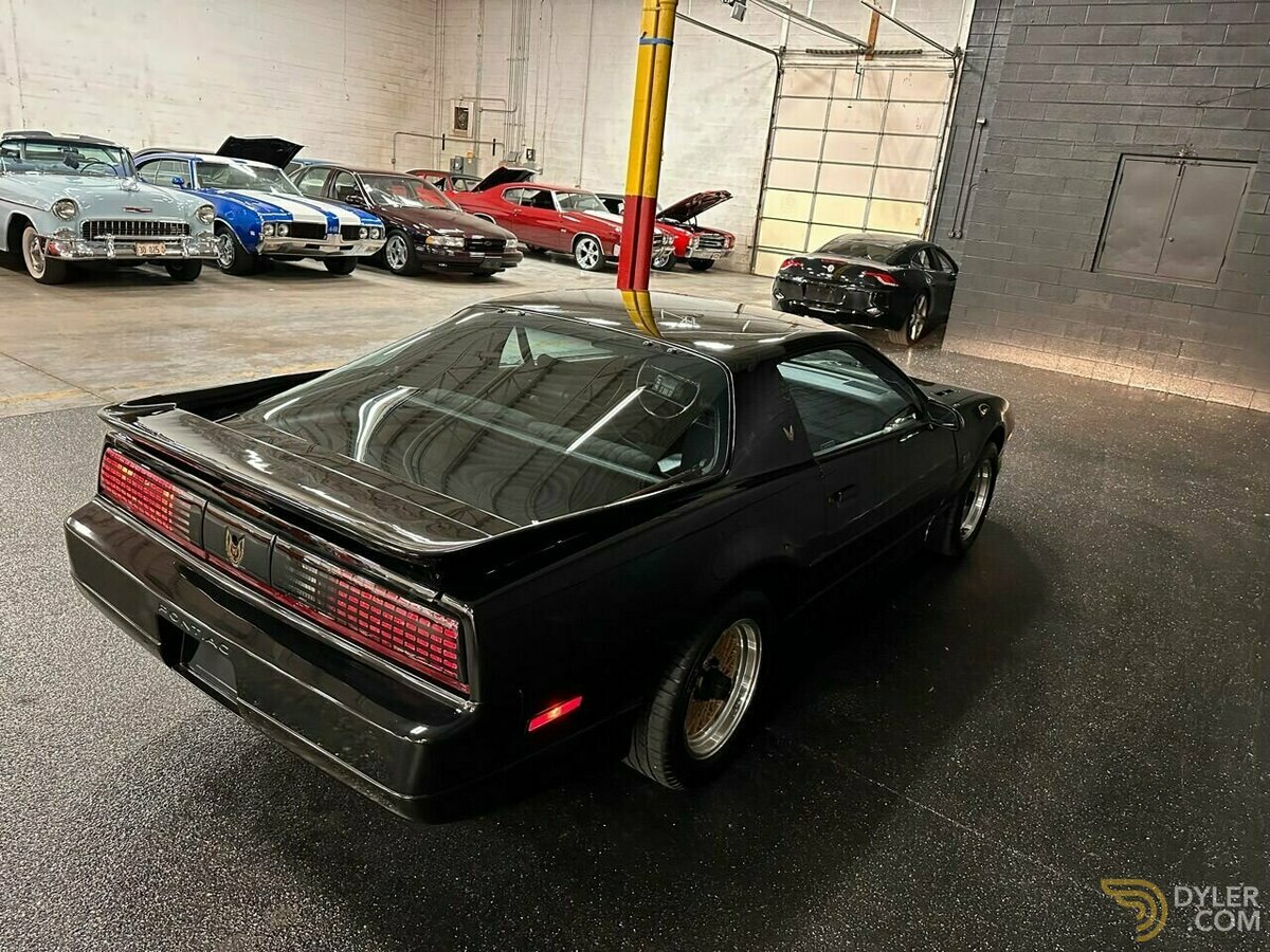 1988 Pontiac Firebird VERY LOW MILES | 5.7 V8 HATCHBACK AUTOMATIC GTA, foto 10