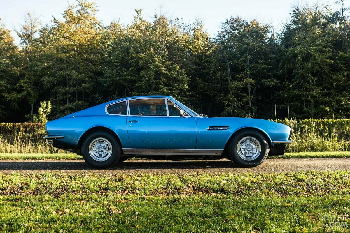 1970 Aston Martin DBS V8, foto 4
