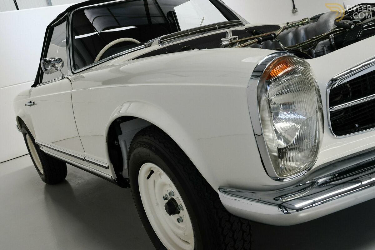1965 Mercedes-Benz 230 SL RHD FULL RESTORATION, foto 9