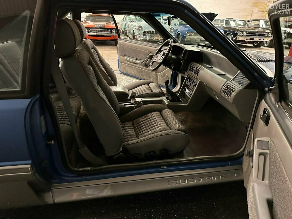 1988 Ford Mustang GT 2dr Hatchback, foto 4