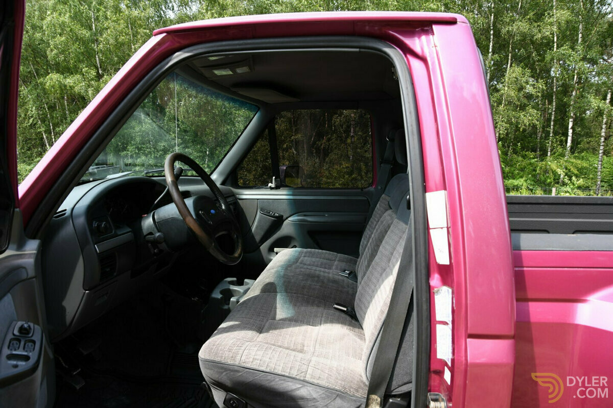 1992 Ford F-150 Stepside V8 4X4 Shortbed, foto 5