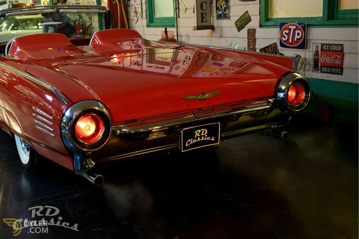 1961 Ford Thunderbird Bullet Bird convertible, foto 10