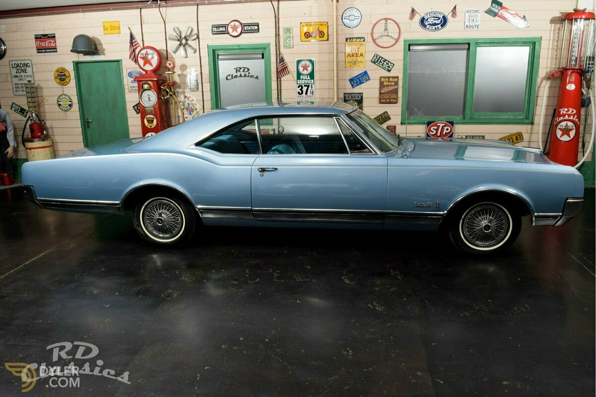 1965 Oldsmobile Delta 88 2 Door Hardtop Coupe, foto 6