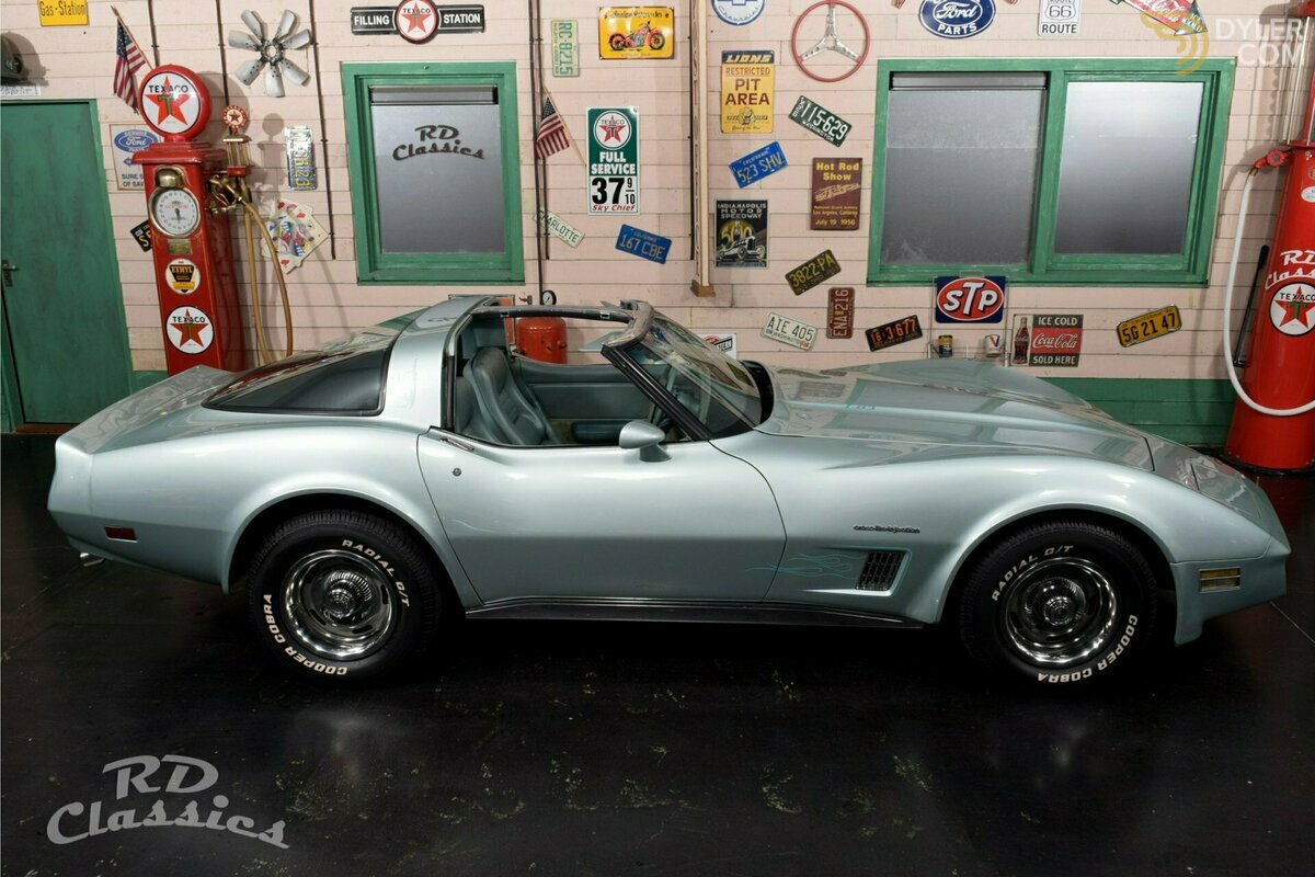 1982 Chevrolet Corvette C3 Targa in excellent condition, foto 5