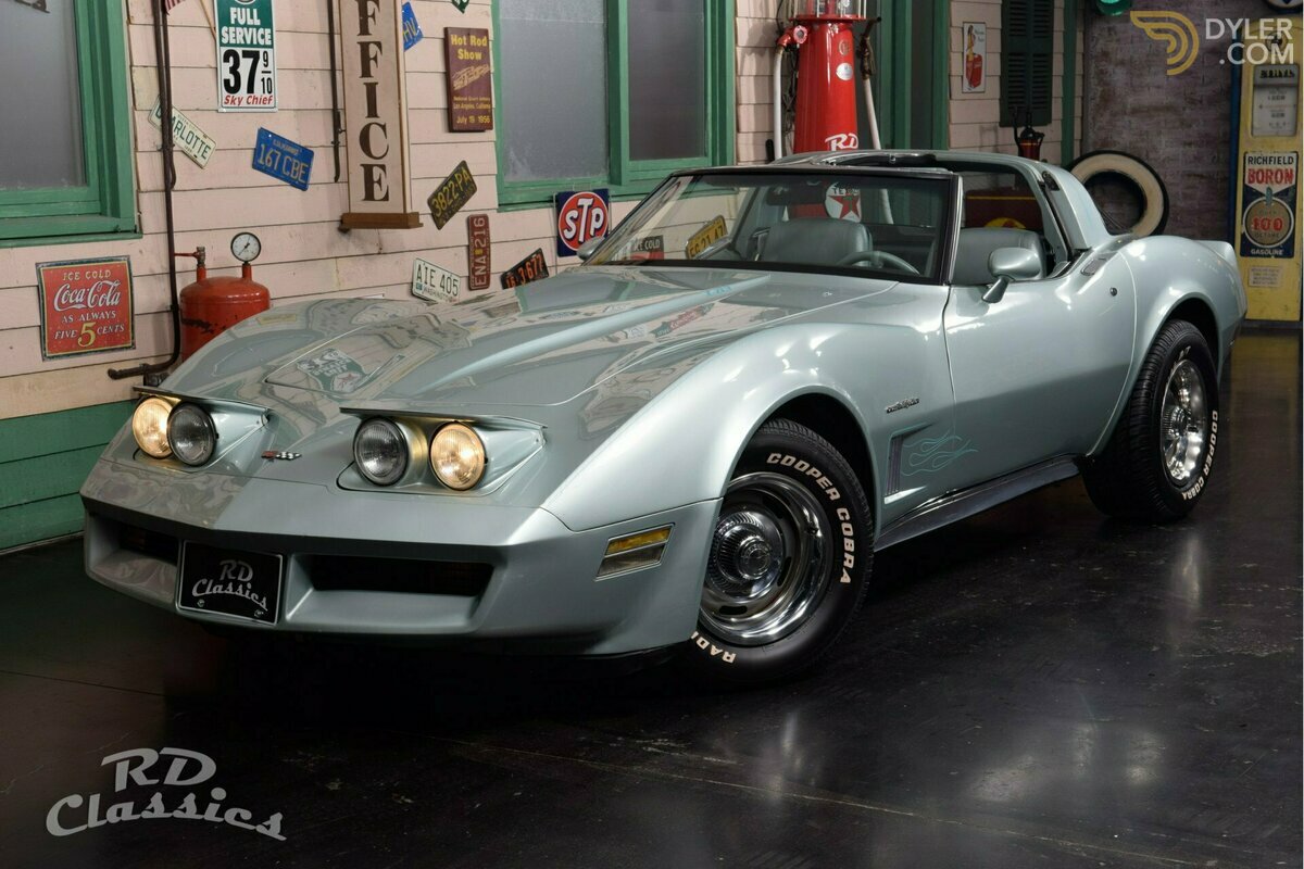 1982 Chevrolet Corvette C3 Targa in excellent condition, foto 8