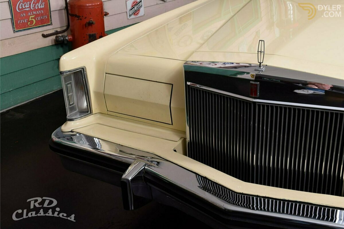 1979 Lincoln Continental Mark V 2D Coupe 6.6-liter V8, foto 7